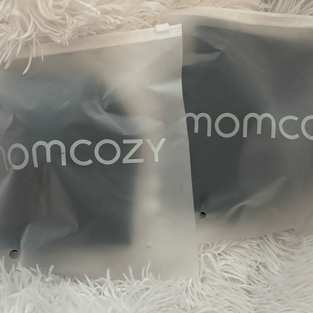 2 Momcozy Black Nursing Bra